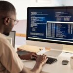 HOW TO DEVELOP A PROFESSIONAL AND RESPONSIVE WEBSITE